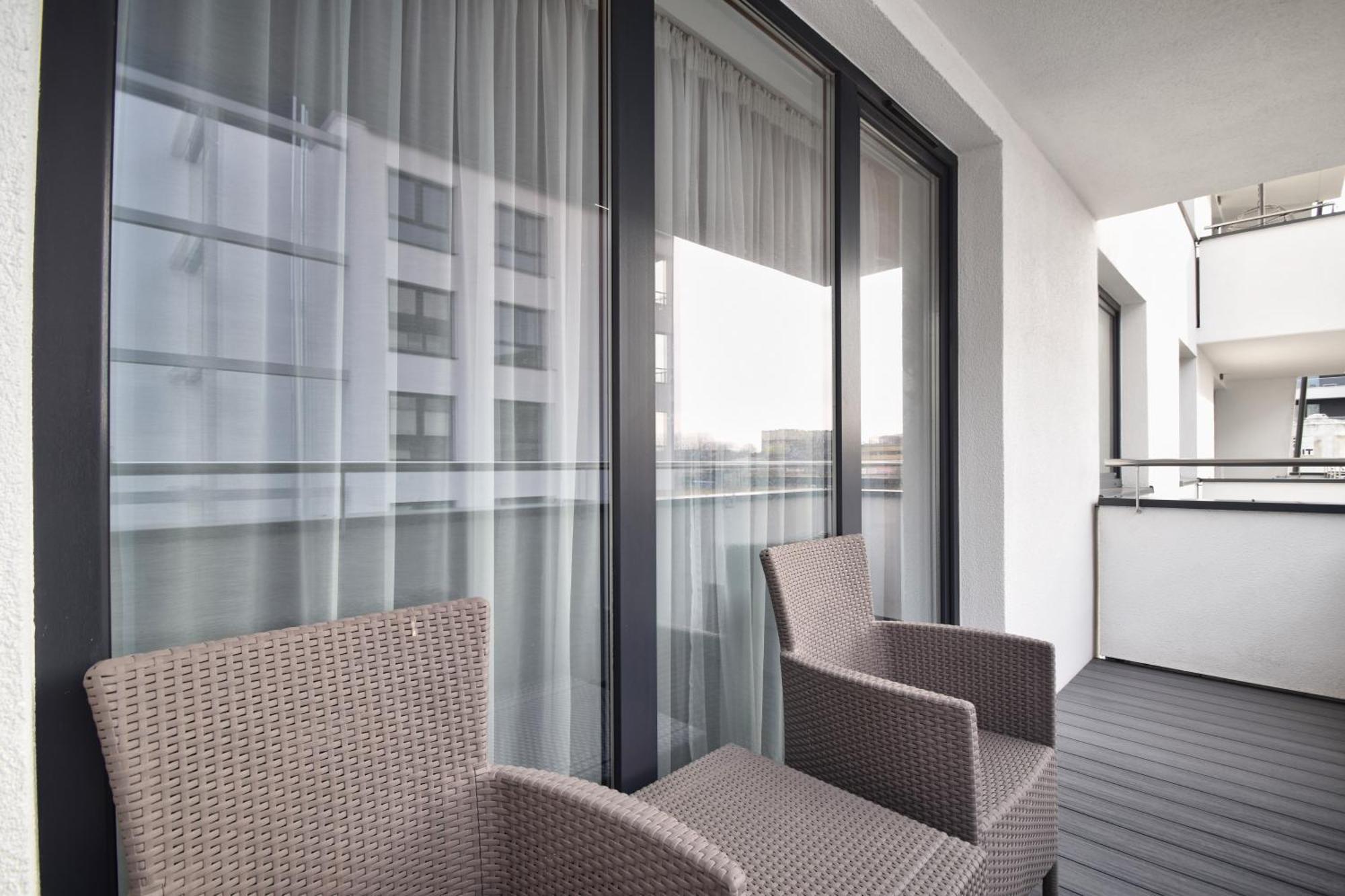 Rentplanet - Bialy Dom Apartament *